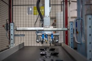 Automation in Injection Molding: When It Reduces Cost (and When It Doesn’t)
